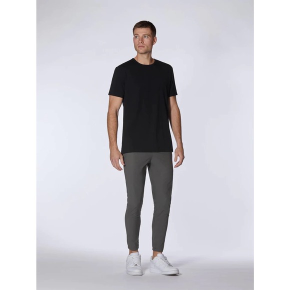 Cuts Clothing Men's Split Hem Crew Neck 4 Way Stretch Tee T-Shirt in Black - Picture 4 of 8